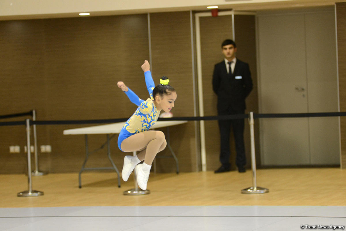 Стартовали II Первенство Азербайджана и Чемпионат Баку по аэробике (ФОТО)