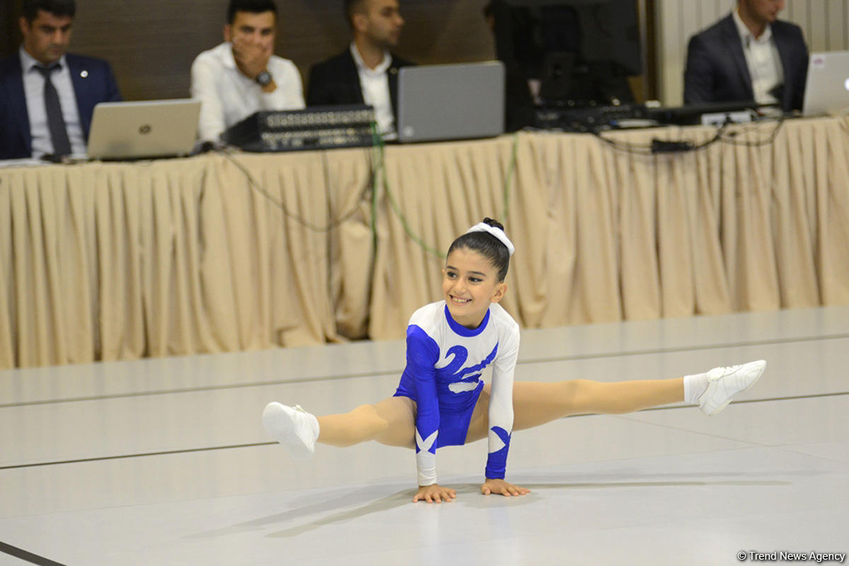 Стартовали II Первенство Азербайджана и Чемпионат Баку по аэробике (ФОТО)