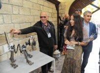 Вице-президент Фонда Гейдара Алиева Лейла Алиева приняла участие на открытии V Международной выставки "Из отходов - в искусство" (ФОТО)