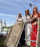 В Минске прошел красочный азербайджанский фестиваль "Праздник граната" (ВИДЕО, ФОТО)