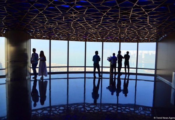 Сезон Дубая: в гостях у самого высокого здания мира (Часть II - ФОТО)