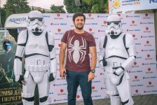 Герои Голливудских блокбастеров и мультфильмов на Бакинском бульваре (ФОТО)