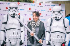 Герои Голливудских блокбастеров и мультфильмов на Бакинском бульваре (ФОТО)