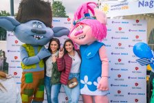 Герои Голливудских блокбастеров и мультфильмов на Бакинском бульваре (ФОТО)