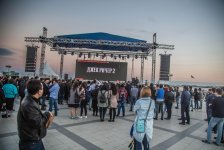 Герои Голливудских блокбастеров и мультфильмов на Бакинском бульваре (ФОТО)