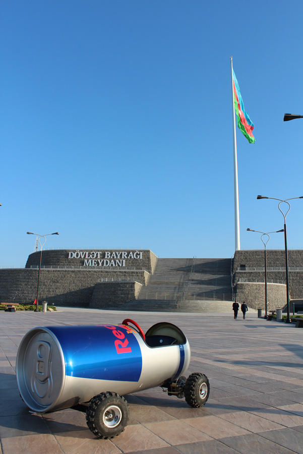 Soapbox путешествует по улицам и достопримечательностям Баку (ФОТО)