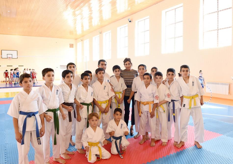 Президент Фонда Гейдара Алиева Мехрибан Алиева приняла участие в открытии школы в Масазыре (ФОТО)