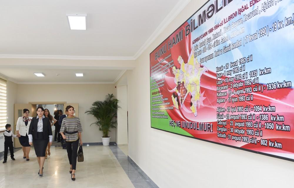 Президент Фонда Гейдара Алиева Мехрибан Алиева приняла участие в открытии школы в Масазыре (ФОТО)