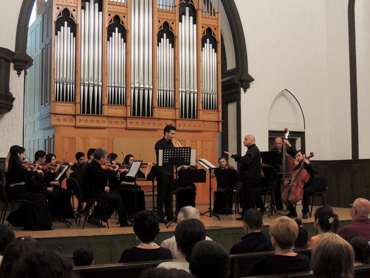 Музыка, лечащая душу: концерт в Баку (ФОТО)