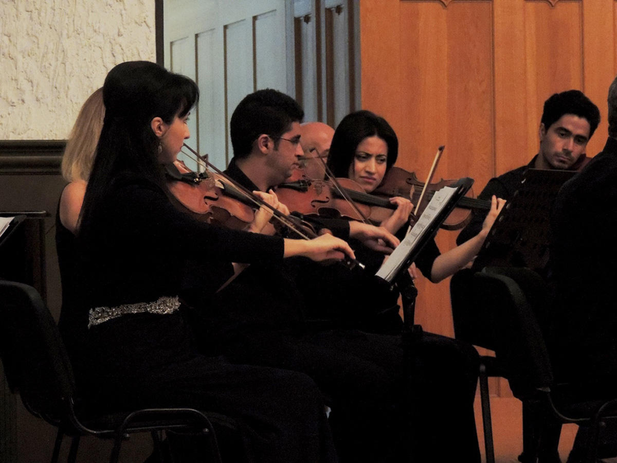 Музыка, лечащая душу: концерт в Баку (ФОТО)