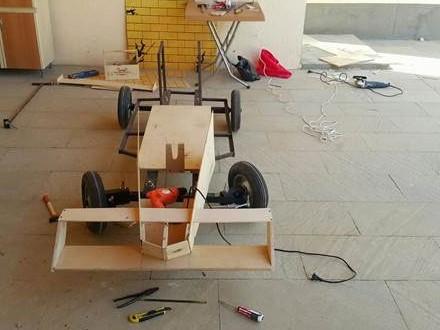 Деревянный F-1 претендует на победу в креативных гонках в Баку (ФОТО)