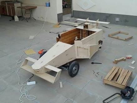 Деревянный F-1 претендует на победу в креативных гонках в Баку (ФОТО)