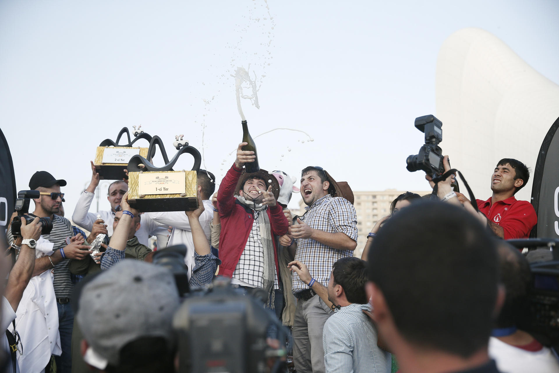 Определены победители прошедших в Баку соревнований Red Bull Soapbox (ФОТО) (Версия 2)