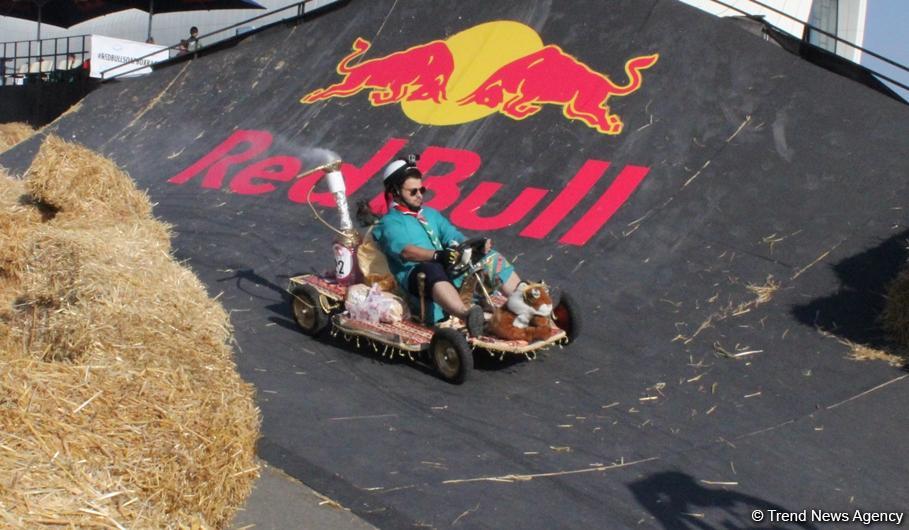 Интервью с победителями креативных гонок Red Bull Soapbox Race в Баку (ФОТО-ВИДЕО)