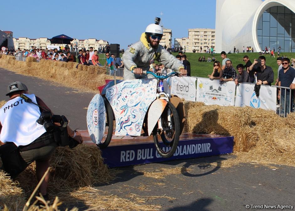 Интервью с победителями креативных гонок Red Bull Soapbox Race в Баку (ФОТО-ВИДЕО)