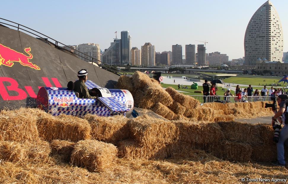 Интервью с победителями креативных гонок Red Bull Soapbox Race в Баку (ФОТО-ВИДЕО)