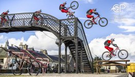 Фантастические трюки на велосипеде мировой звезды Дэнни (ВИДЕО, ФОТО)