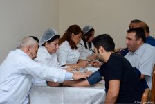 В Азербайджане продолжаются акции по сдаче крови  (ФОТО)