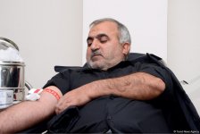 В Азербайджане продолжаются акции по сдаче крови  (ФОТО)