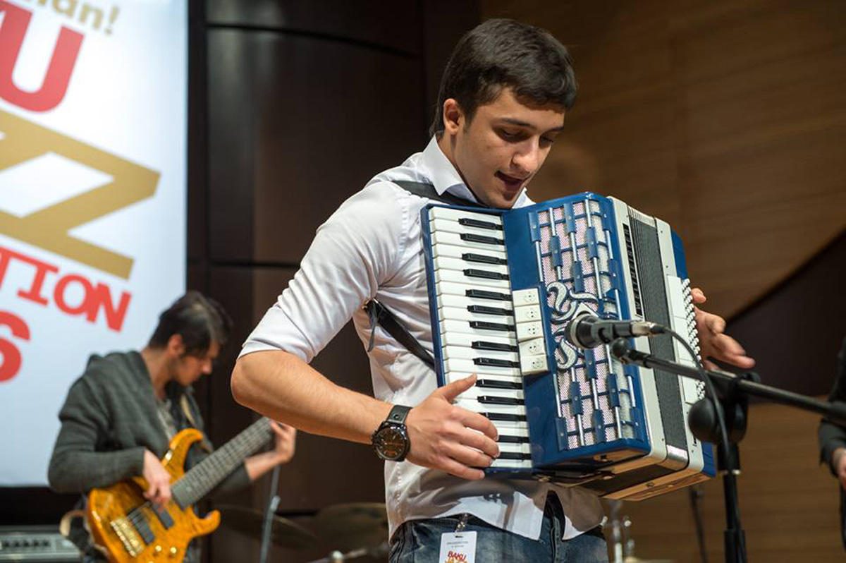I am jazzman!: В Азербайджане проходит конкурс джазовых исполнителей (ФОТО)