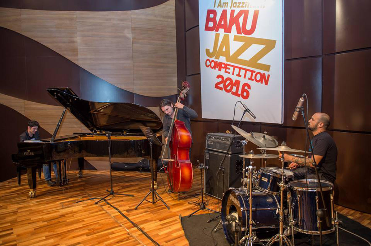 I am jazzman!: В Азербайджане проходит конкурс джазовых исполнителей (ФОТО)