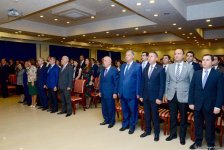 В Баку прошла конференция под названием "25 лет независимости: ровесники независимости" (ФОТО)