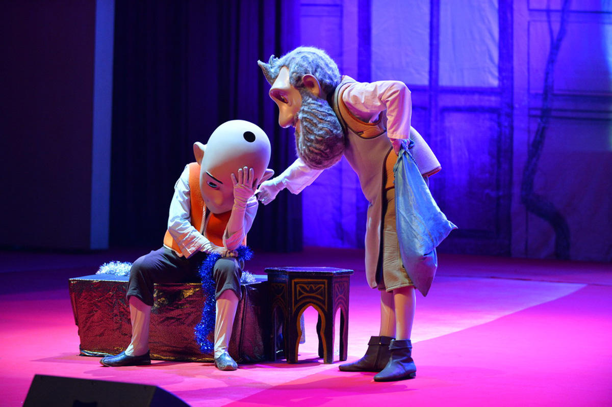 В Баку прошла сказочная битва Кельоглана и Гаравезира (ФОТО)