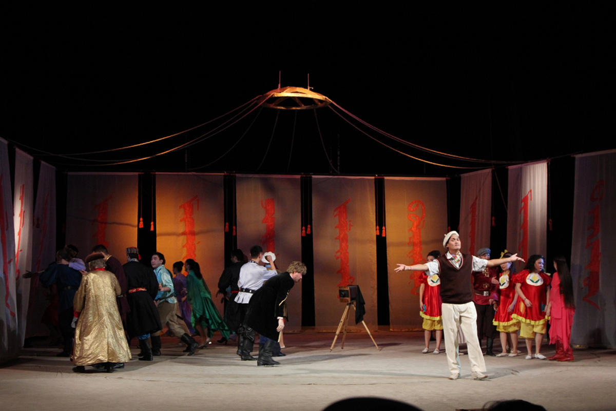 Что объединило азербайджанских и российских актеров (ФОТО)