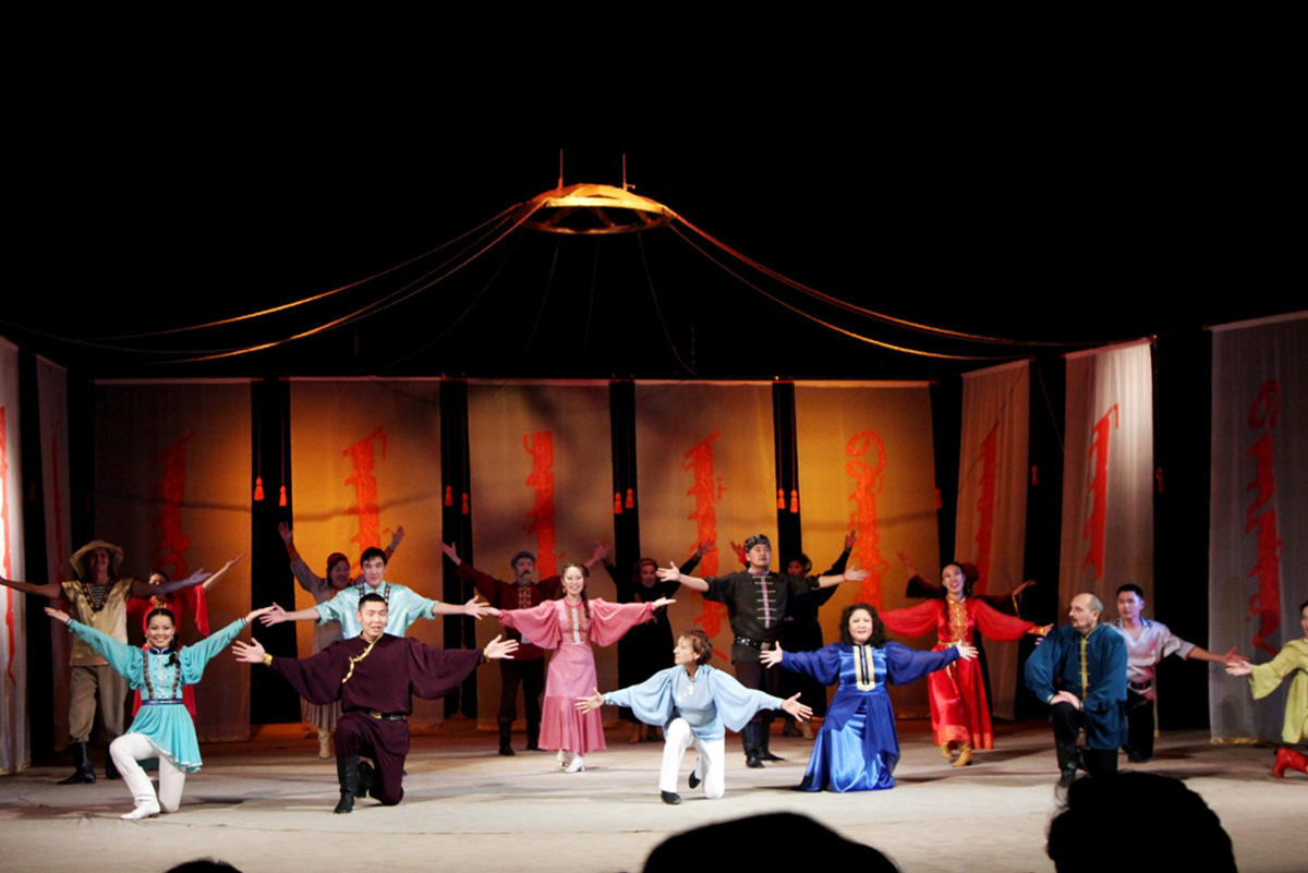 Что объединило азербайджанских и российских актеров (ФОТО)