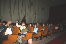 "Сон о дожде" от московских актеров в Баку (ФОТО)