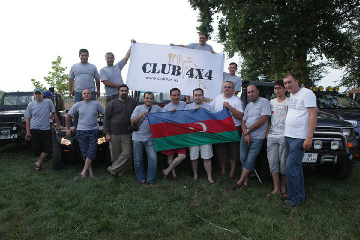Гонки по бездорожью азербайджанцев в Грузии (ФОТО)