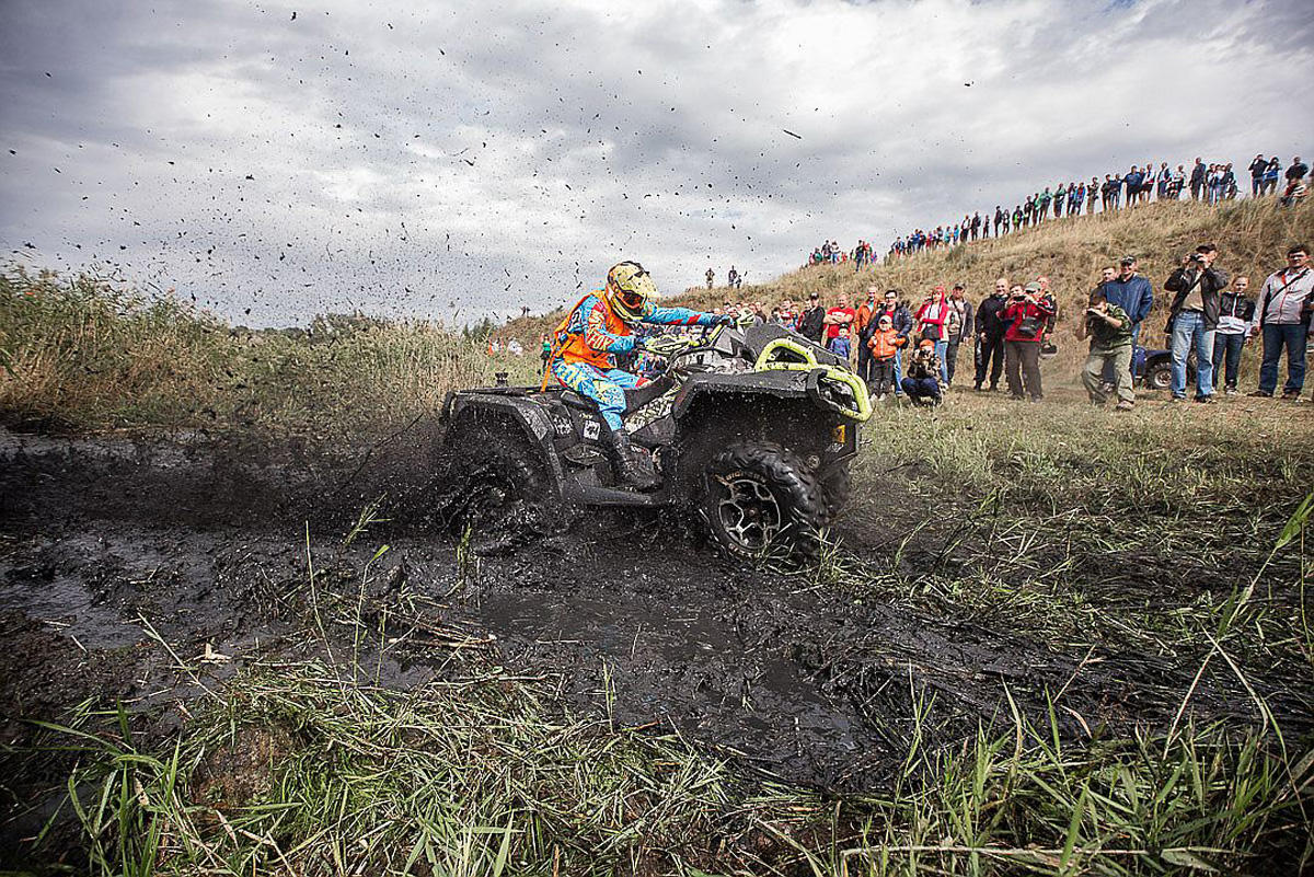 Гонки по бездорожью азербайджанцев в Грузии (ФОТО)
