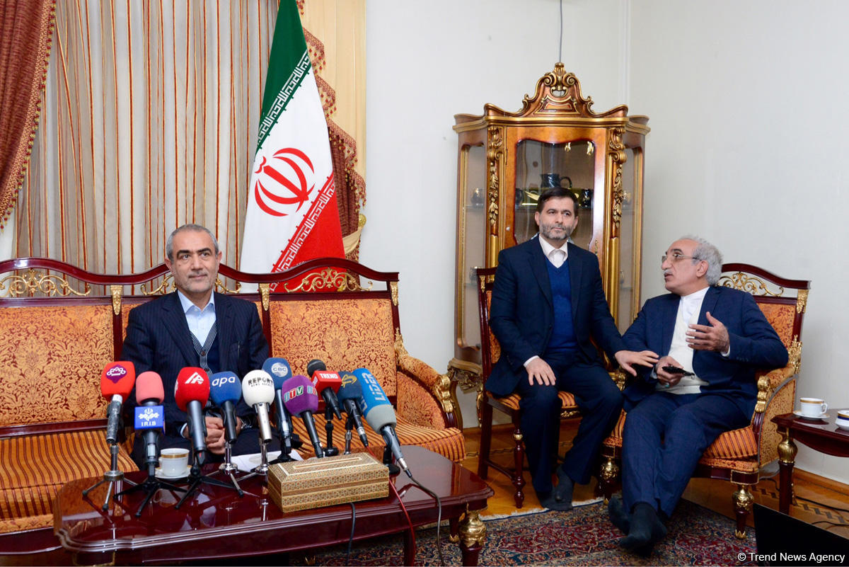 Иран и Азербайджан планируют совместное производство на экспорт  (ФОТО)