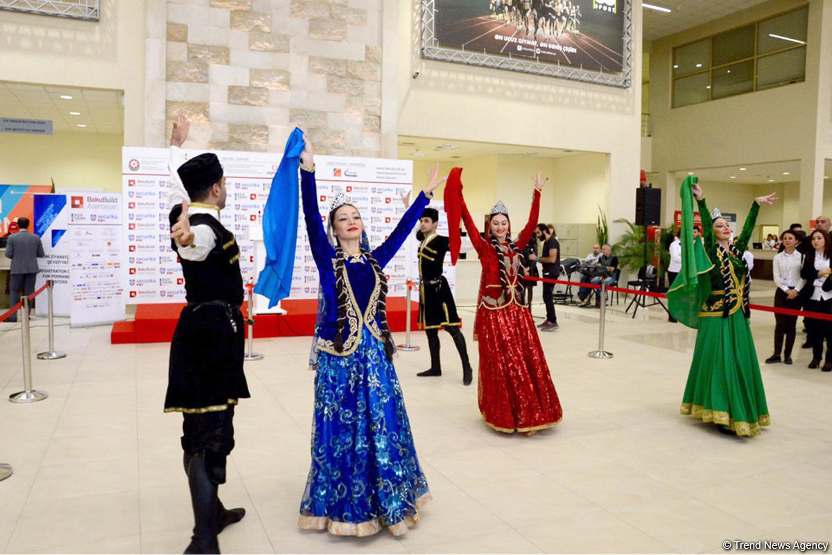 Стройсектор Азербайджана в будущем ждет большое развитие - МЧС   (ФОТО)