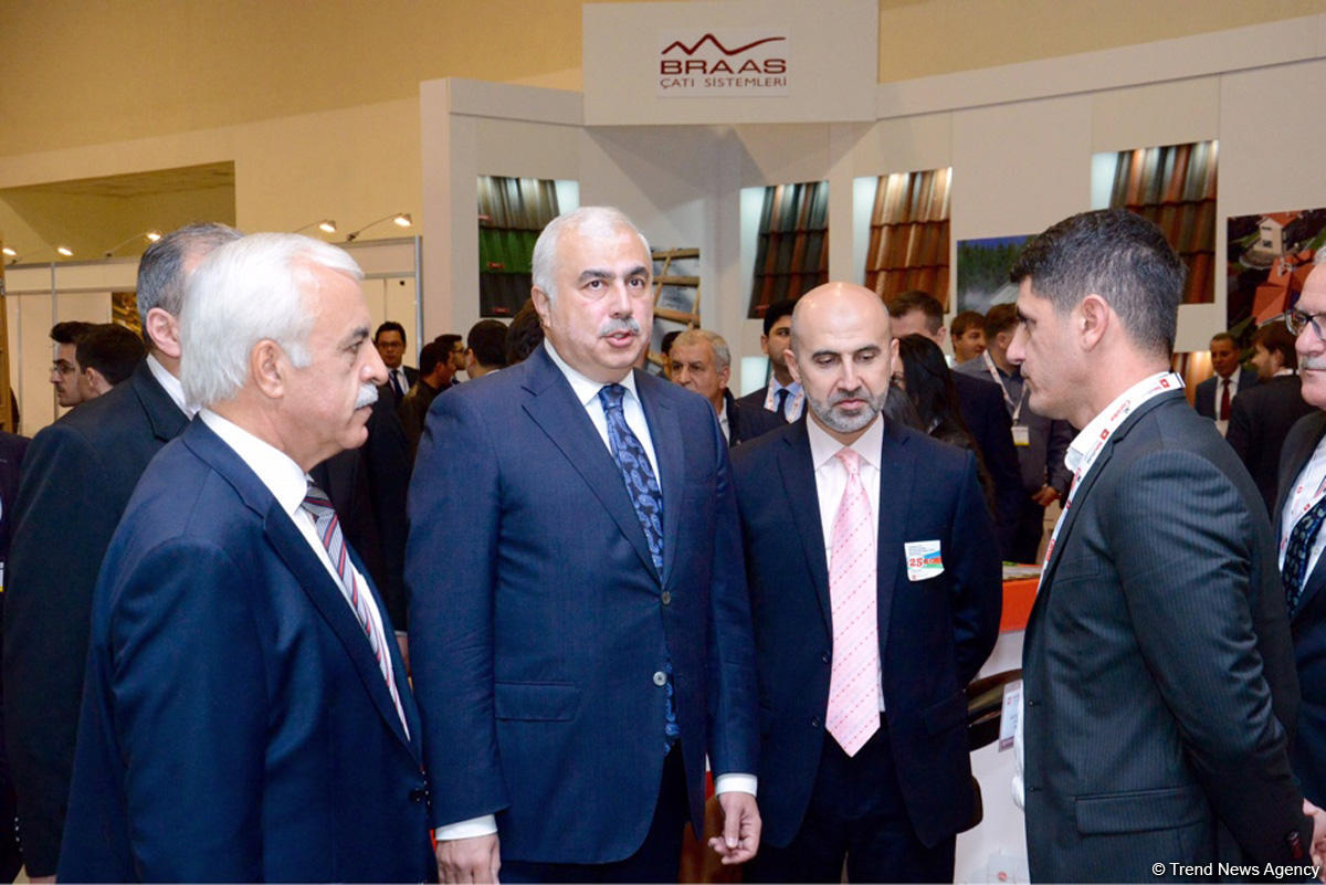 Стройсектор Азербайджана в будущем ждет большое развитие - МЧС   (ФОТО)