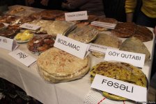 Самый горячий и ароматный Международный фестиваль хлеба в Баку (ФОТО)