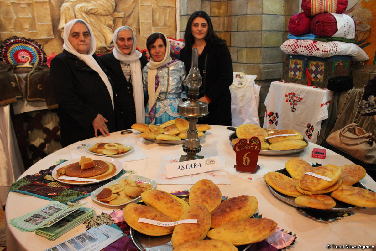 Самый горячий и ароматный Международный фестиваль хлеба в Баку (ФОТО)