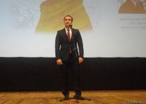 В Баку презентован фильм американских режиссеров о мугаме (ФОТО)