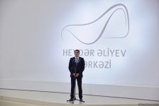 В Центре Гейдара Алиева представлены потрясающие кадры с выставки фотографа-путешественника Тео Аллофса  "Неизведанная Африка" (ФОТО)