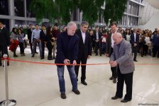 В Центре Гейдара Алиева представлены потрясающие кадры с выставки фотографа-путешественника Тео Аллофса  "Неизведанная Африка" (ФОТО)