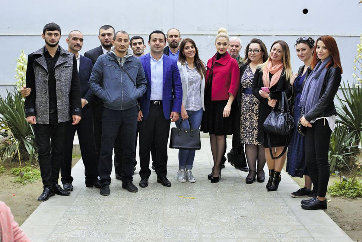 Азербайджанские спортсмены порадовали детей (ФОТО)