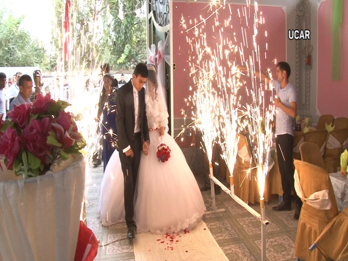 Лейла Мустафаева и свадебные традиции Уджарского района (ВИДЕО, ФОТО)