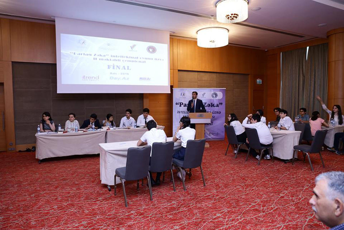 Стартовал школьный чемпионат по игре Parlaq Zəka (ФОТО)