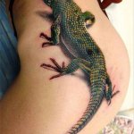 Модные татуировки, или Как человек может подорвать свое здоровье (ФОТО)