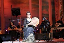 "Осенняя любовь": Потрясающий концерт Гюлюстан Алиевой (ФОТО)