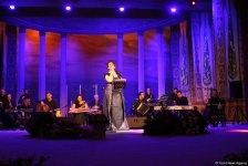 "Осенняя любовь": Потрясающий концерт Гюлюстан Алиевой (ФОТО)