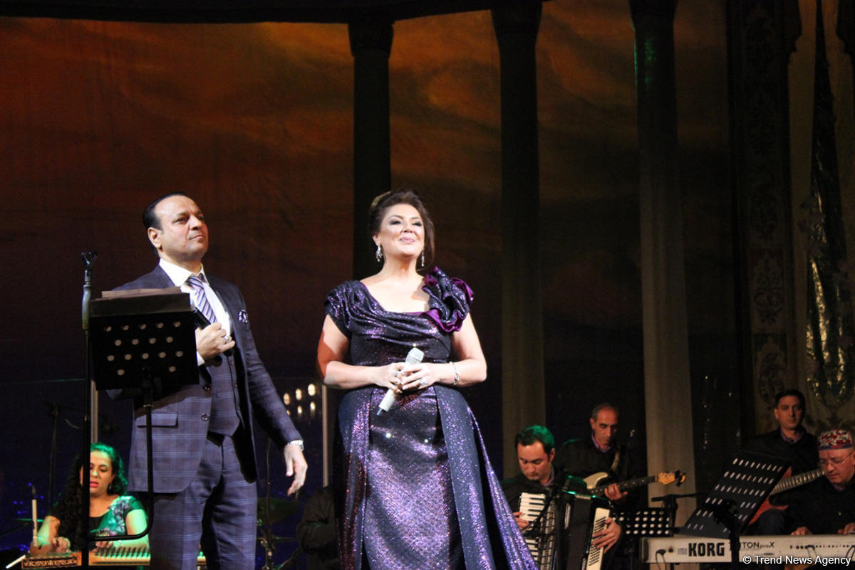 "Осенняя любовь": Потрясающий концерт Гюлюстан Алиевой (ФОТО)