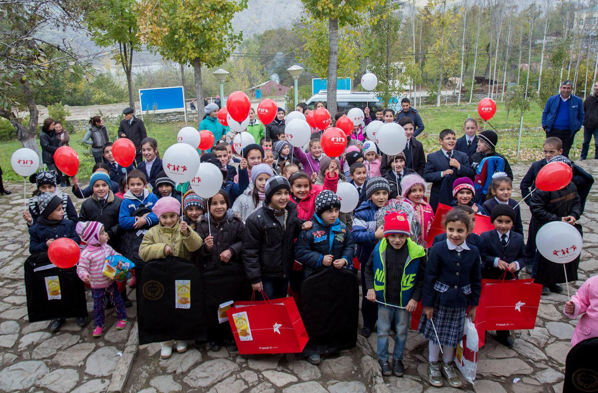 Как ASAN Məktub исполняет желания детей (ФОТО)