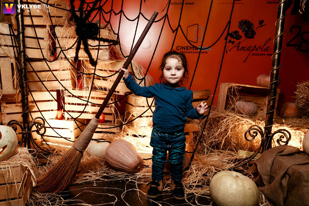 В CinemaPlus прошел маскарадный фестиваль Halloween (ВИДЕО, ФОТО)