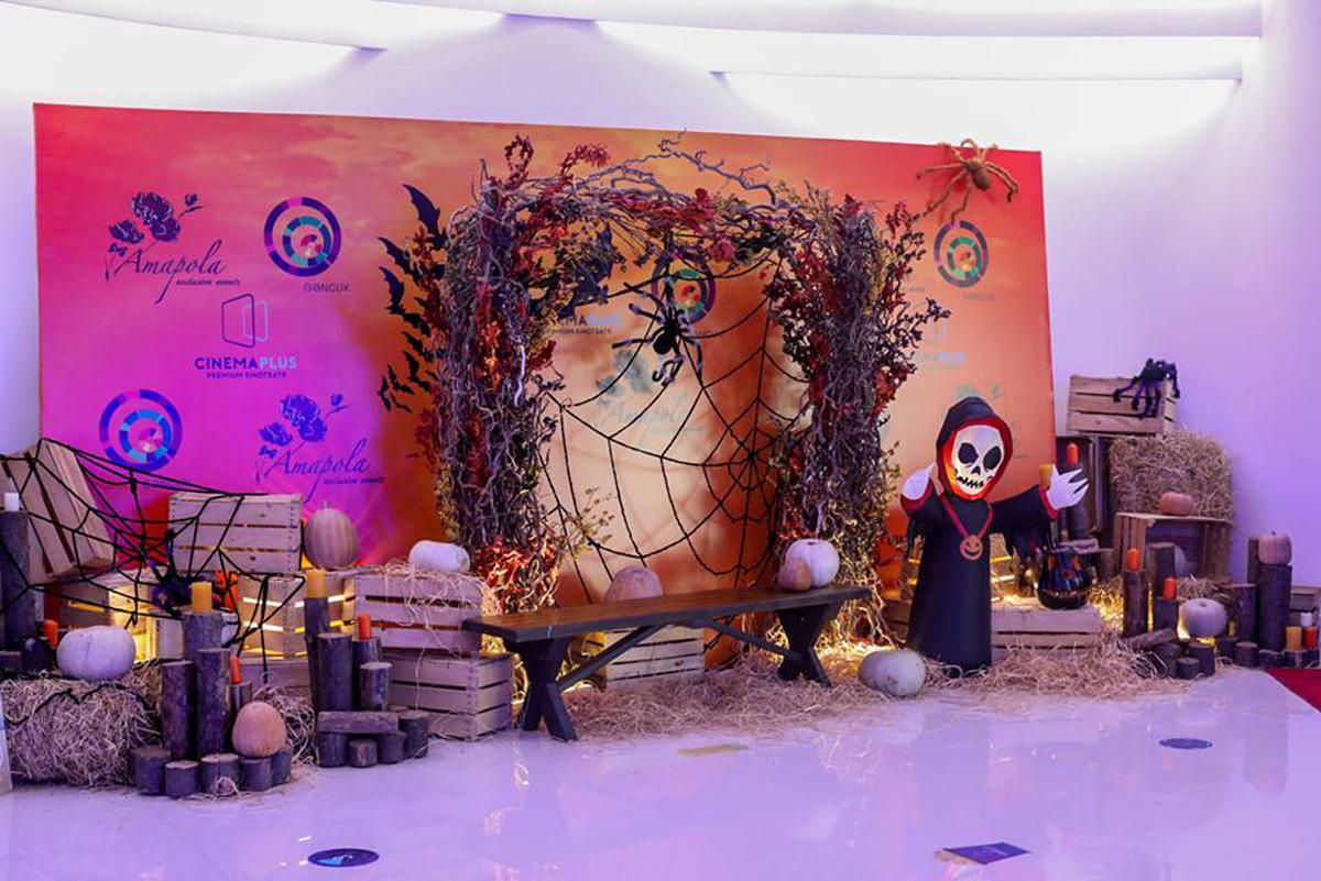 В CinemaPlus прошел маскарадный фестиваль Halloween (ВИДЕО, ФОТО)